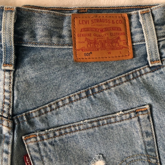 Levi’s 501 Denim shorts - Picture 3 of 4